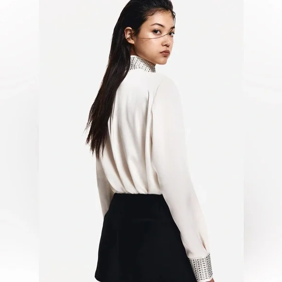 H&M Blouse - Picture 5 of 16